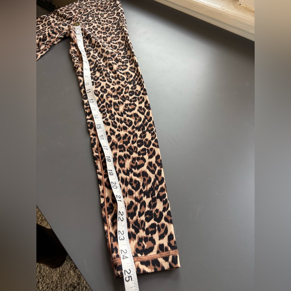 Aerie Offline Leopard Print 7/8 Crossover Leggings- Small - Picture 7 of 7
